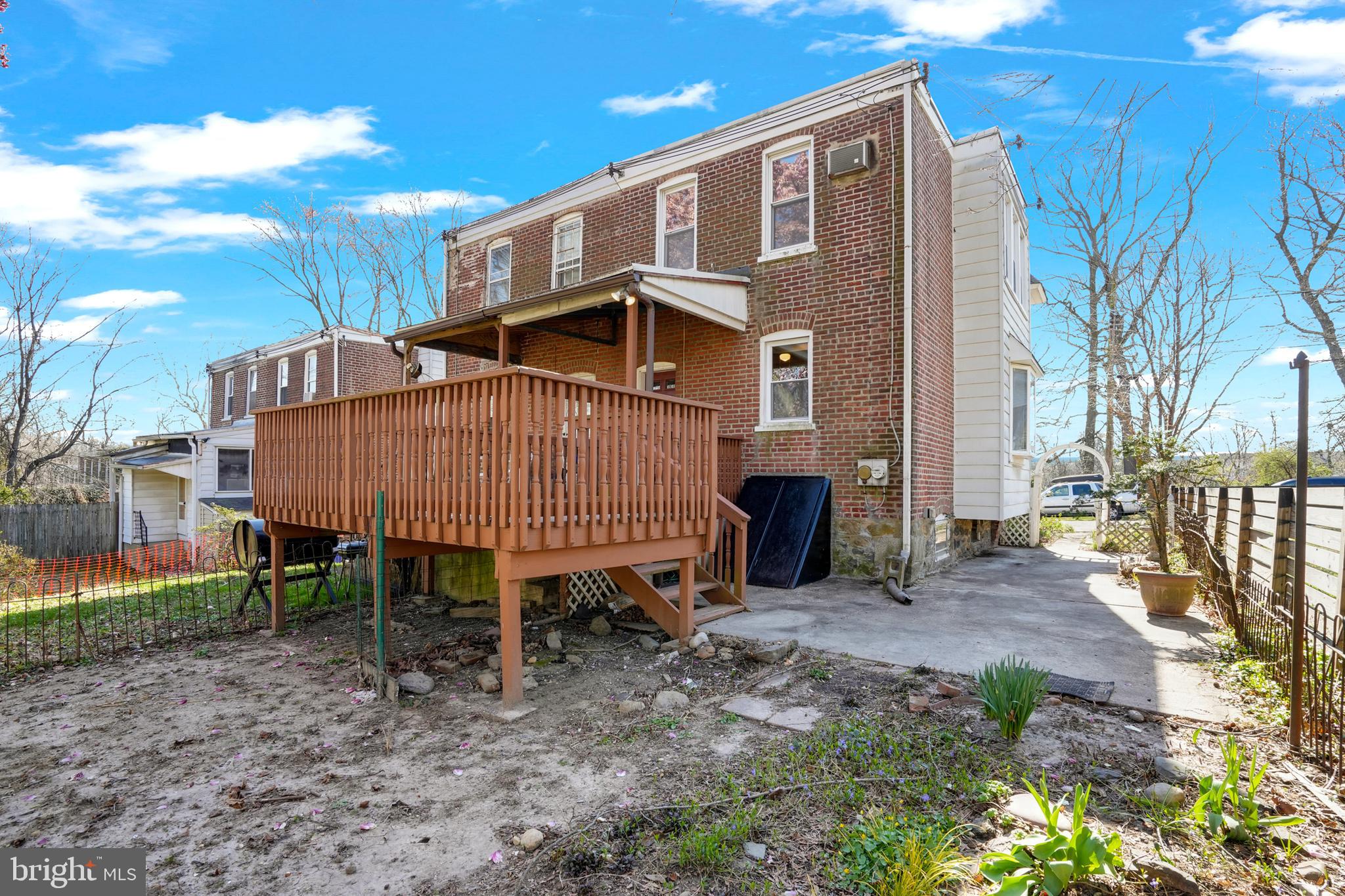 SUN HILL - Residential