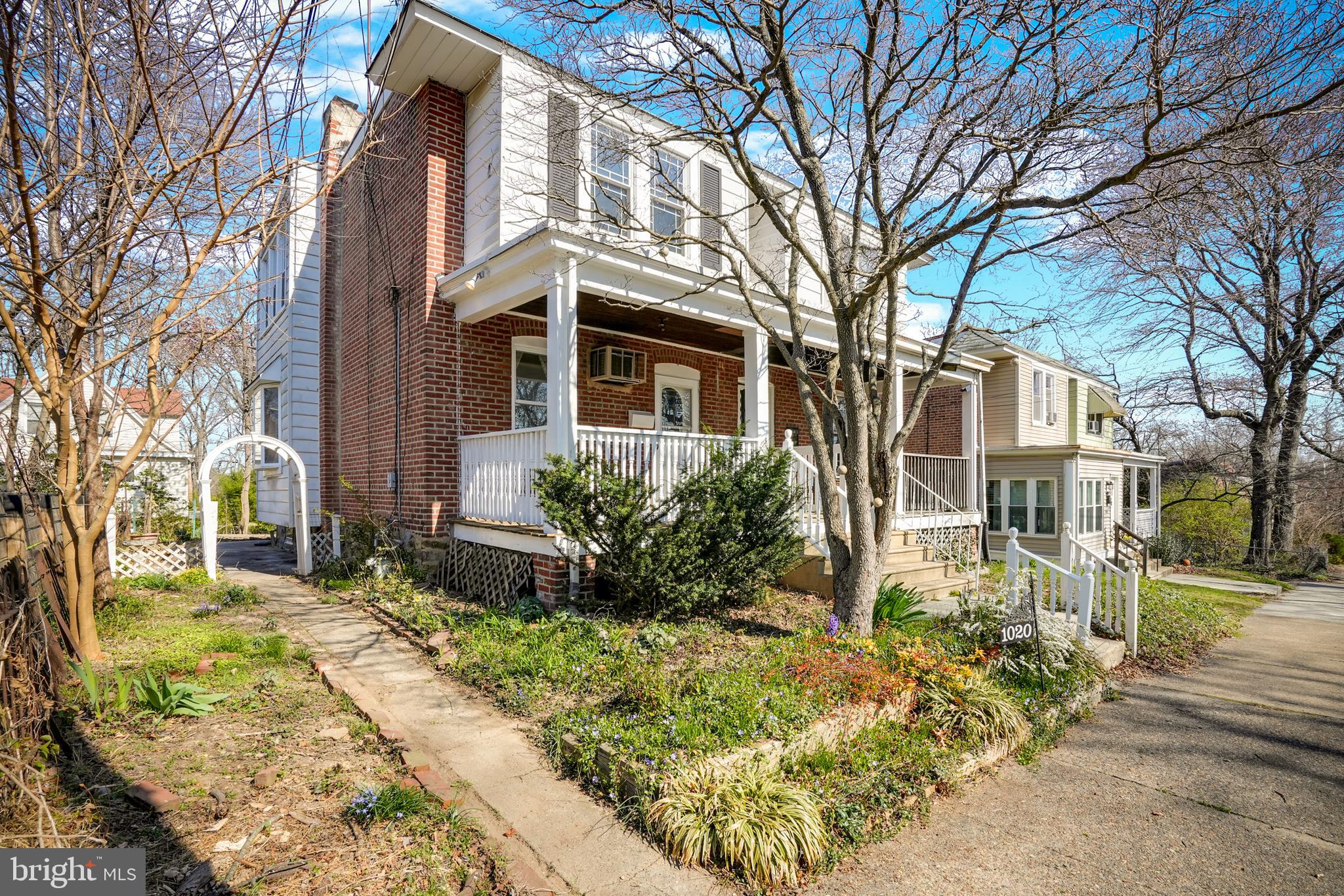 SUN HILL - Residential