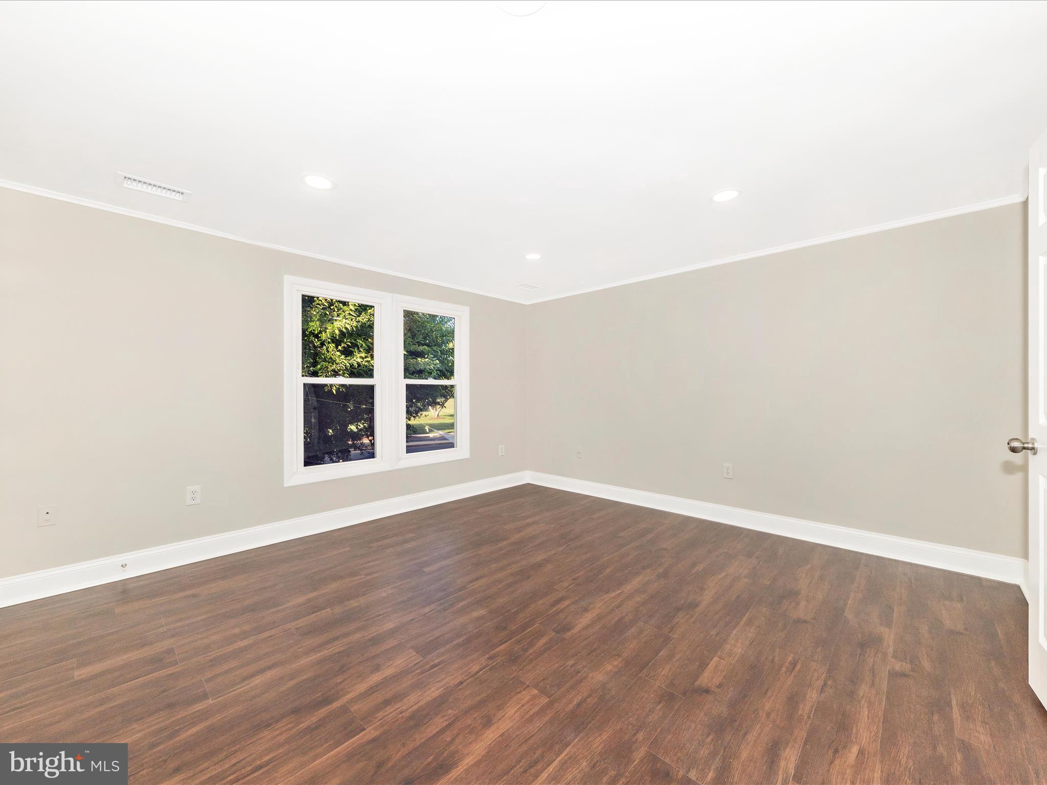 FOXWOOD - Residential