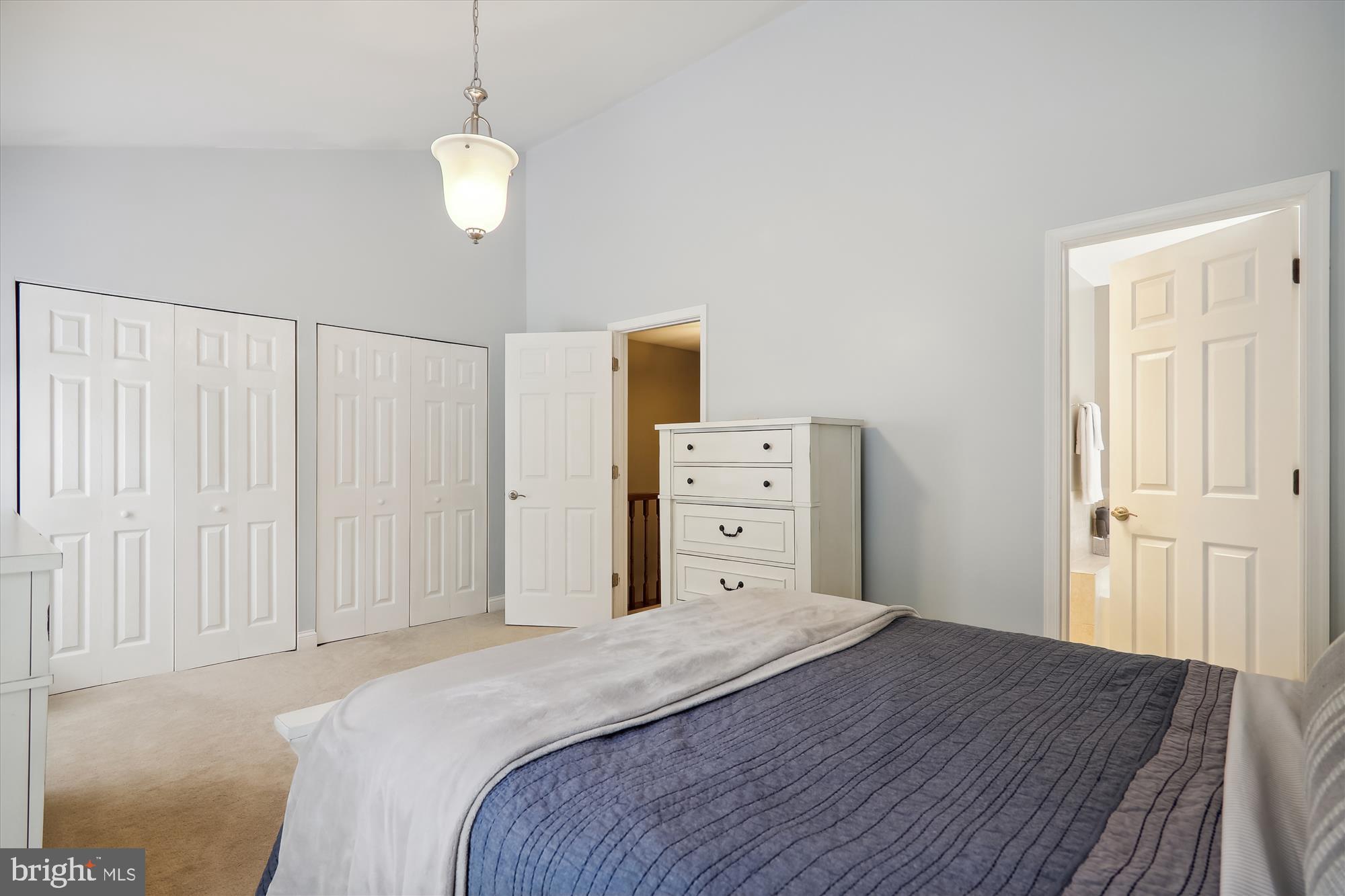 GUNNERS LAKE VILLAGE - Residential