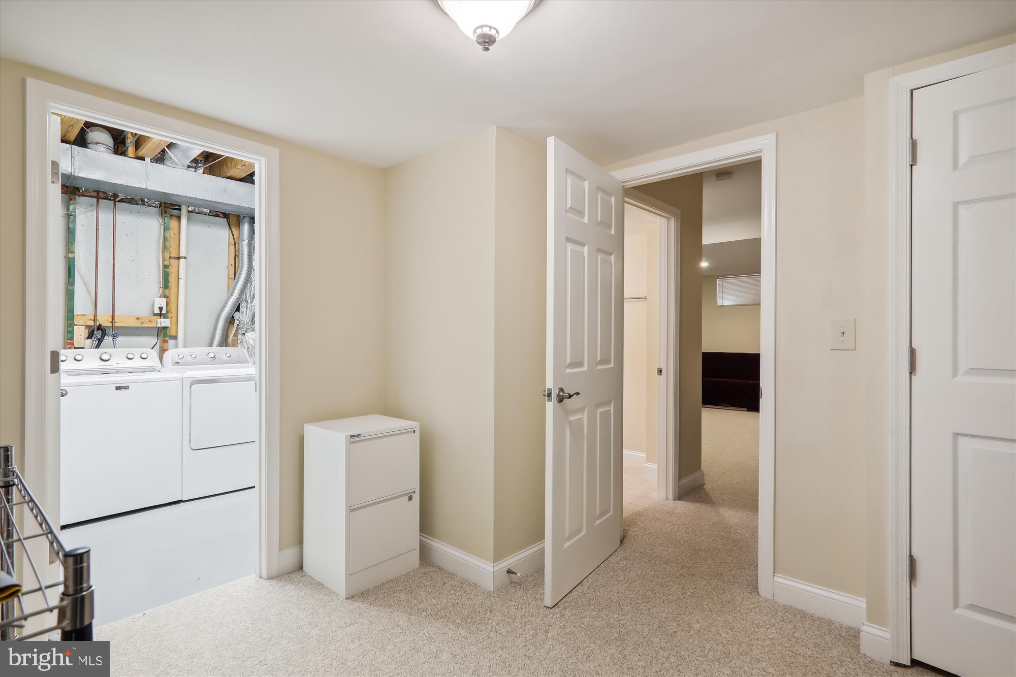 GUNNERS LAKE VILLAGE - Residential