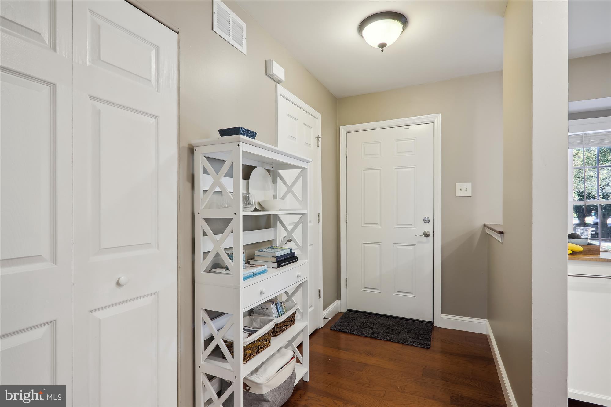 GUNNERS LAKE VILLAGE - Residential