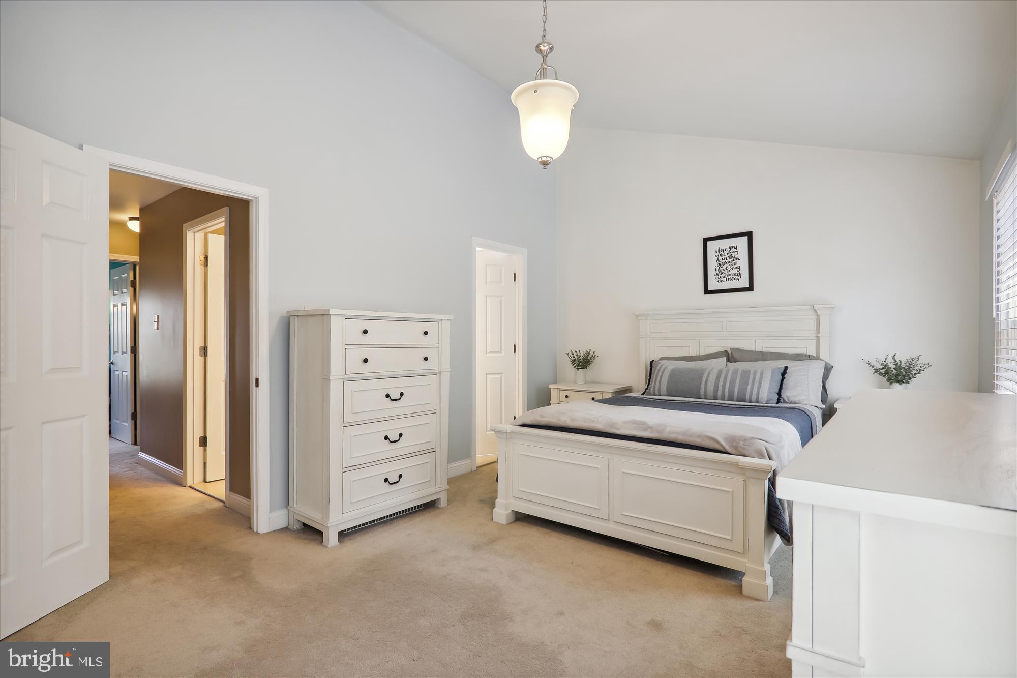 GUNNERS LAKE VILLAGE - Residential