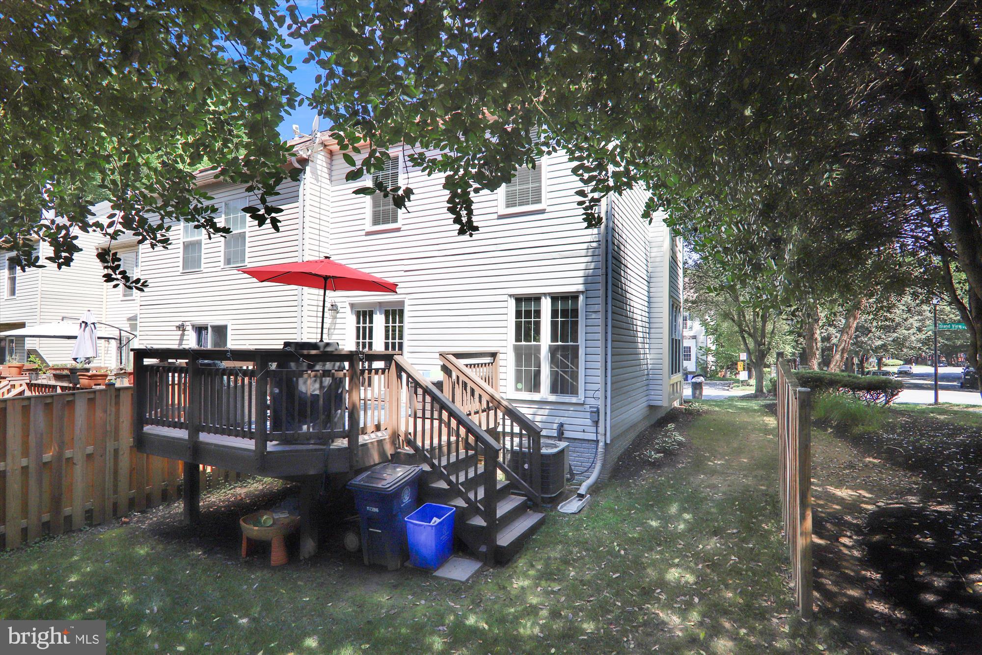 GUNNERS LAKE VILLAGE - Residential