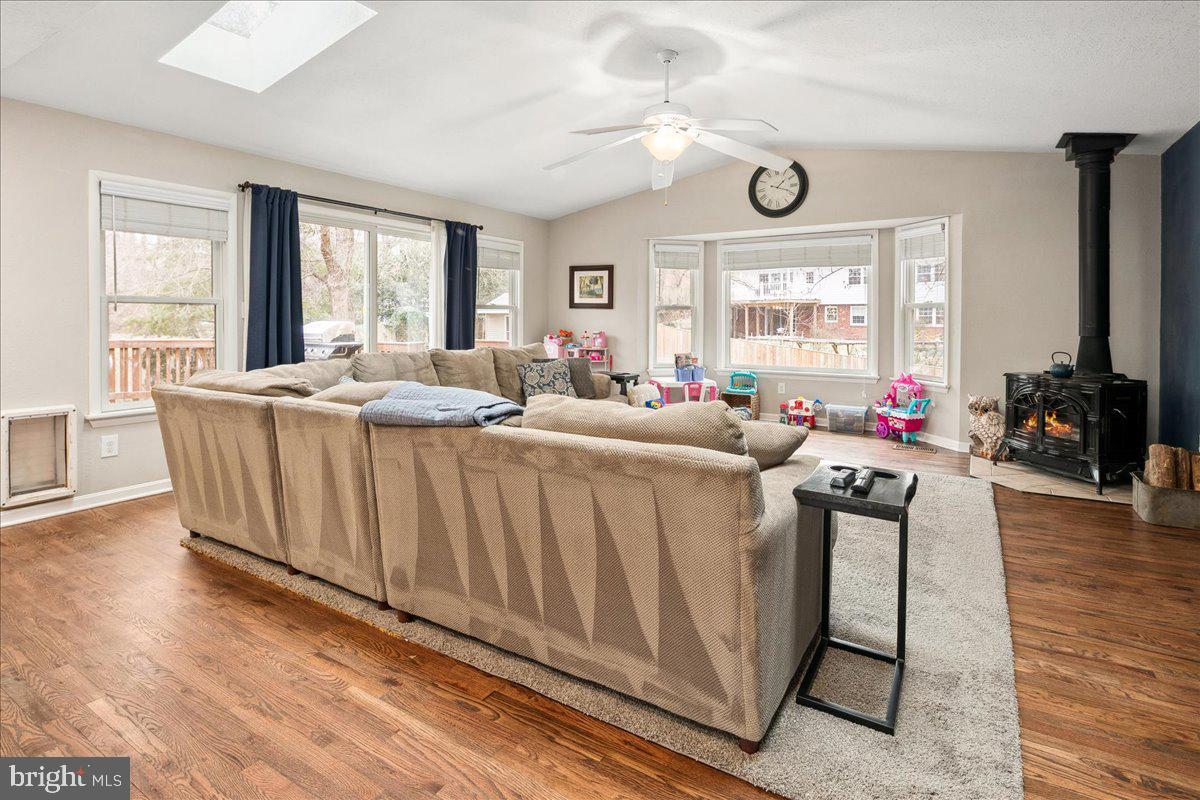 RIVERSIDE ESTATES - Residential