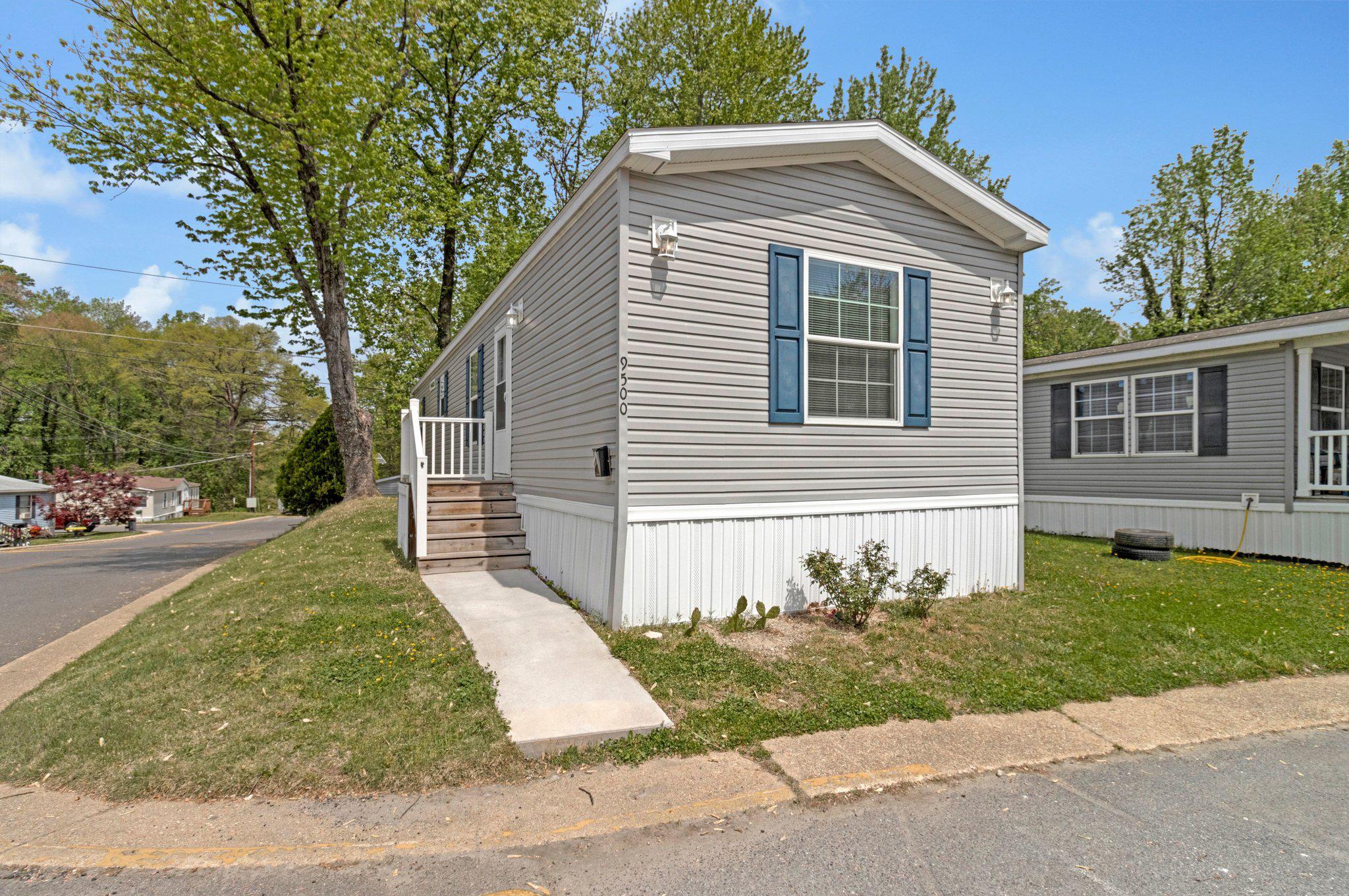 9500 BEECH PARK STREET