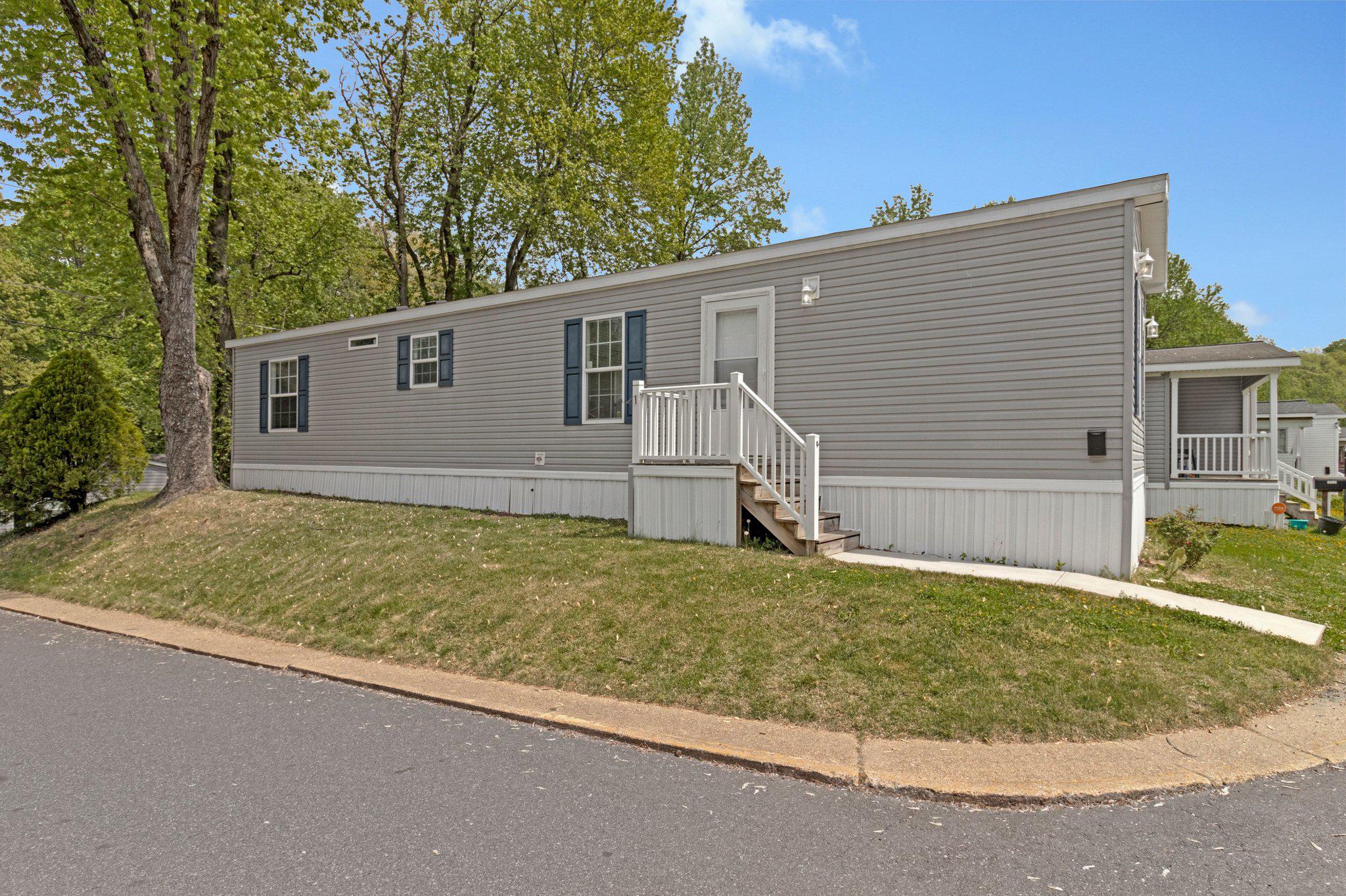 9500 BEECH PARK STREET