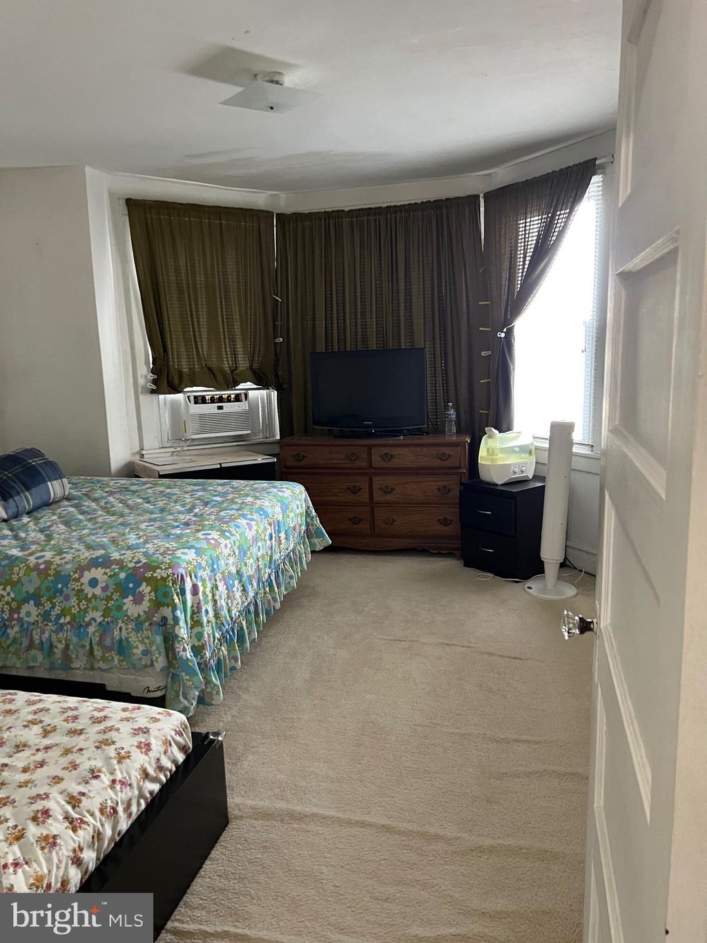 Photo of 7020 W Passyunk Avenue, PHILADELPHIA, PA 19142 (MLS # PAPH2593222)