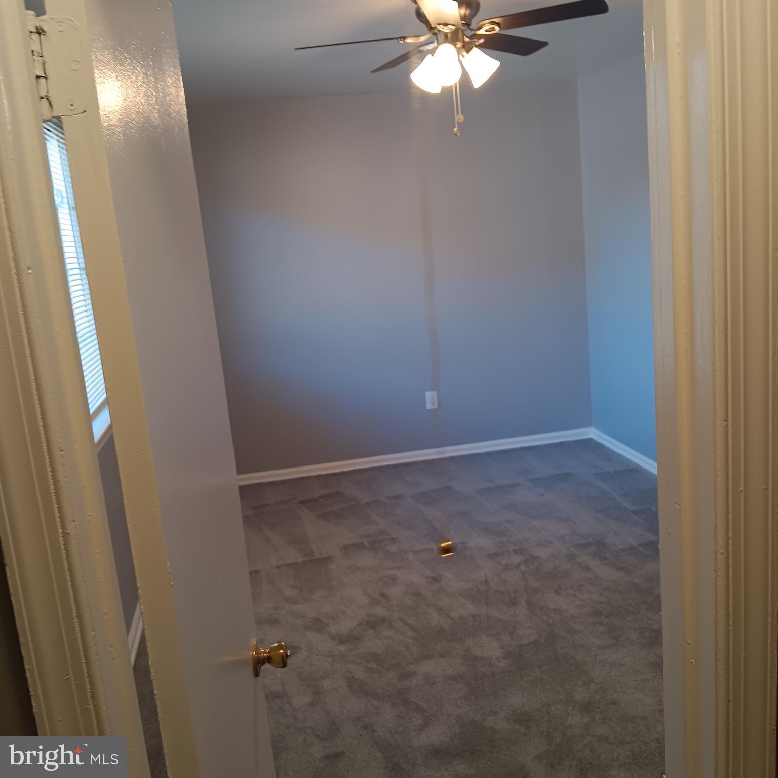 OLD TOWNE VILLAGE CONDOMINIUMS - Residential Lease