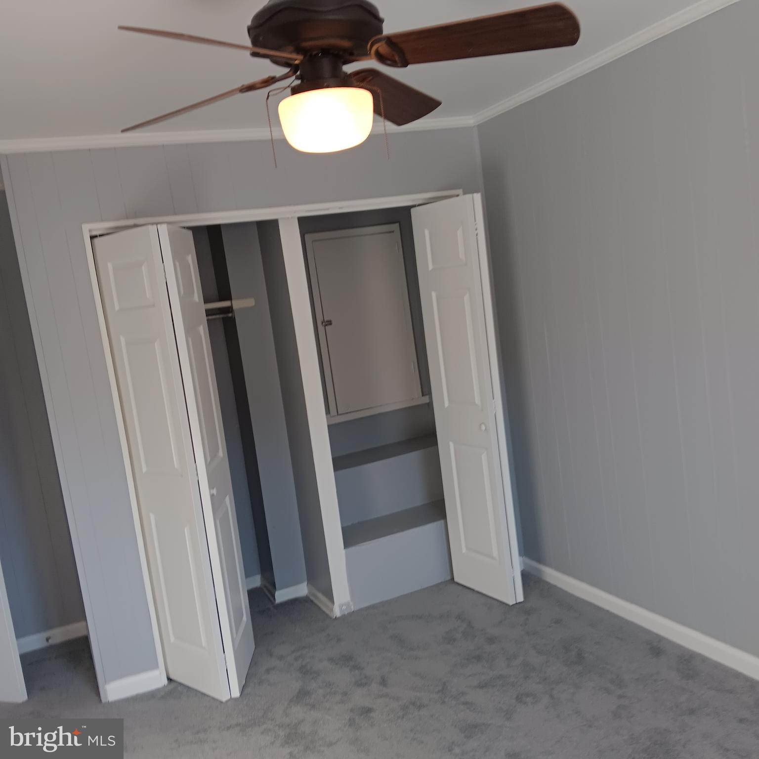 OLD TOWNE VILLAGE CONDOMINIUMS - Residential Lease