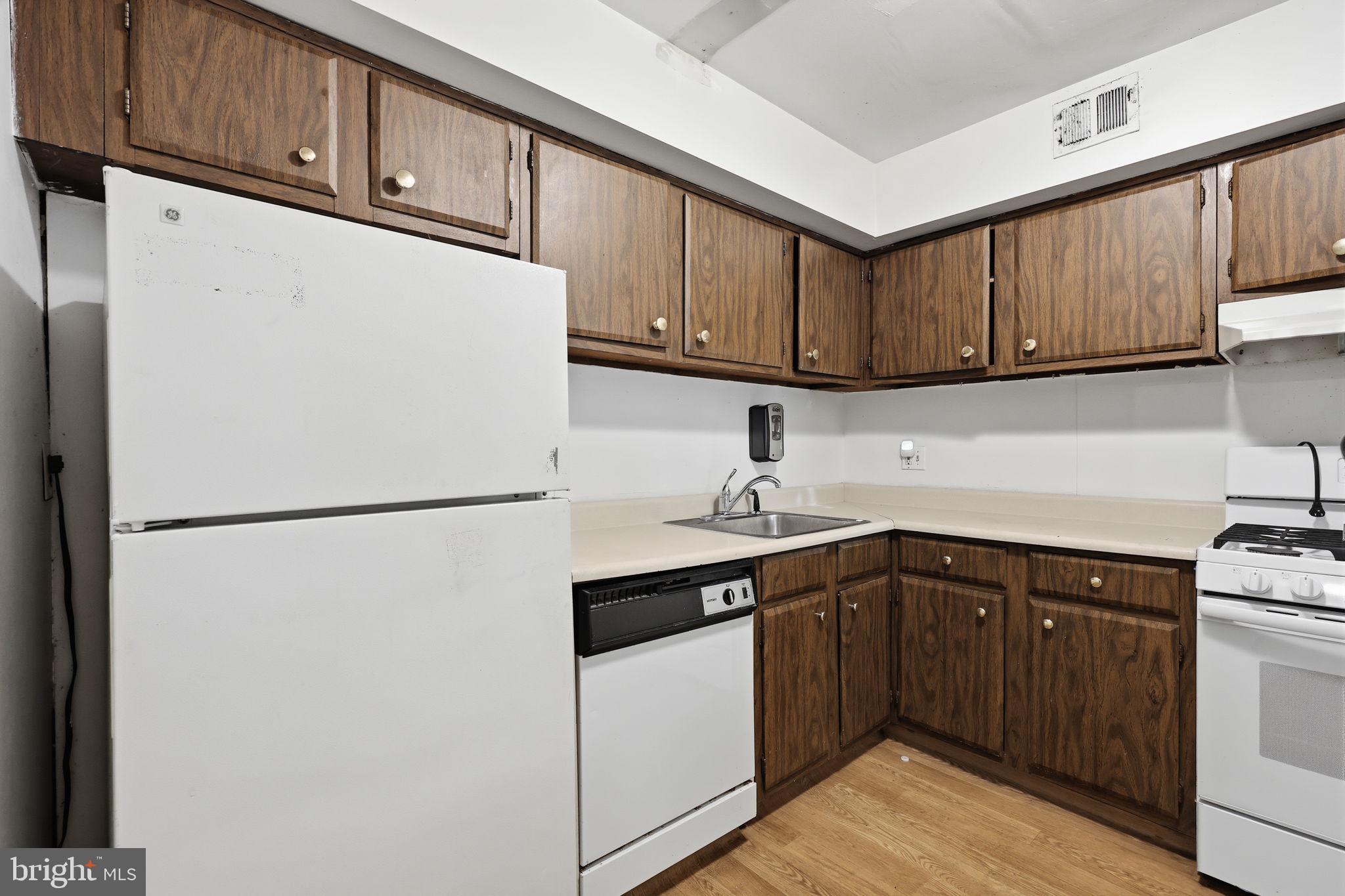 STONY CREEK - Residential