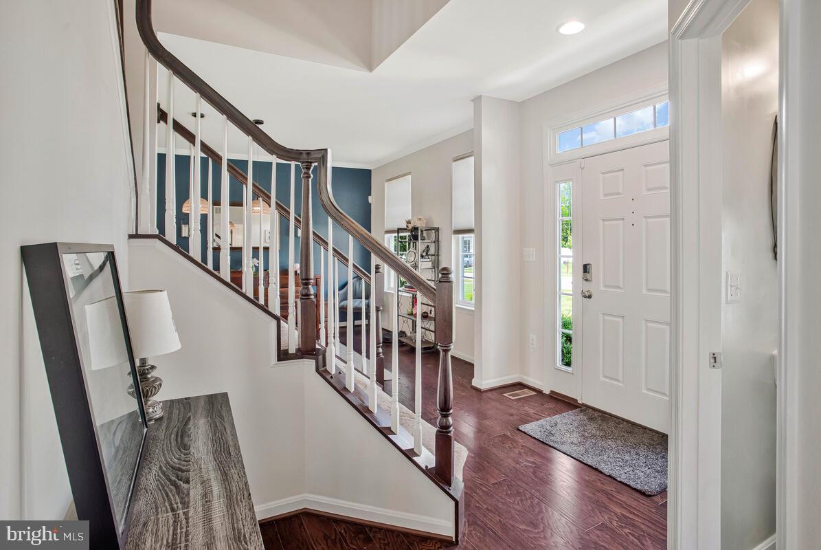 15801 AERIAL VIEW ROAD