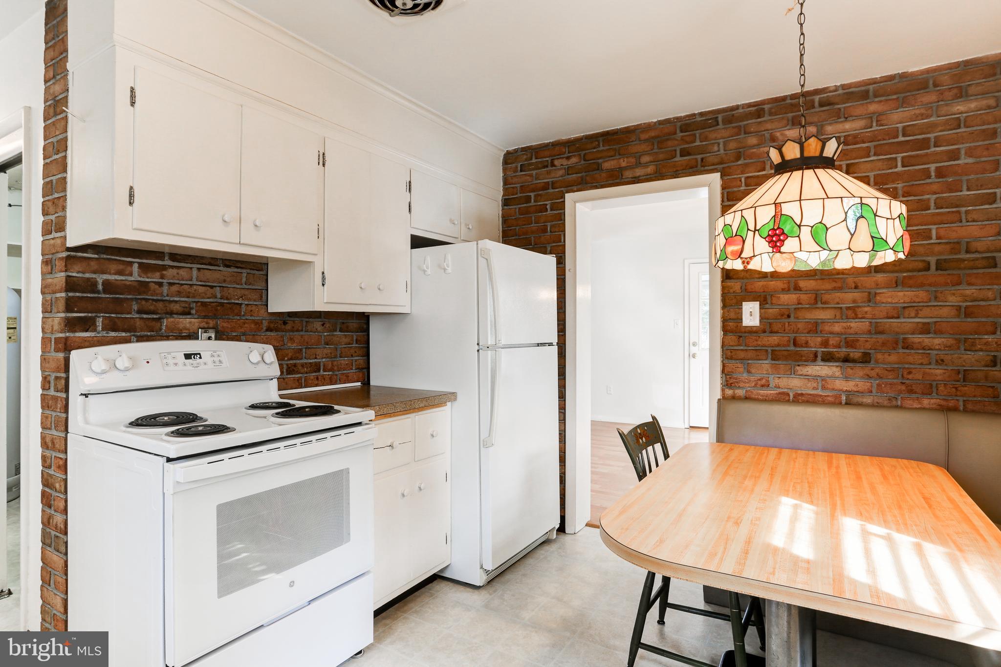 BLOOMINGDALE - Residential