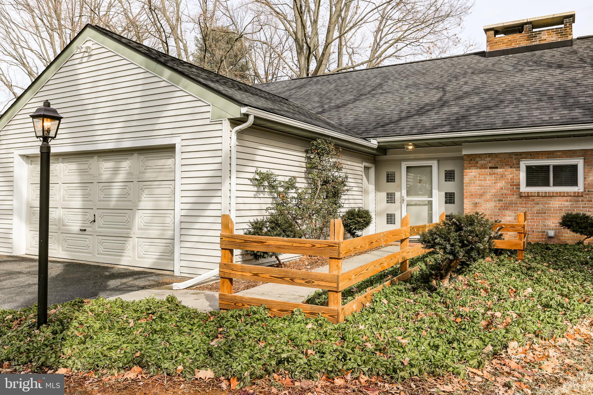 BLOOMINGDALE - Residential