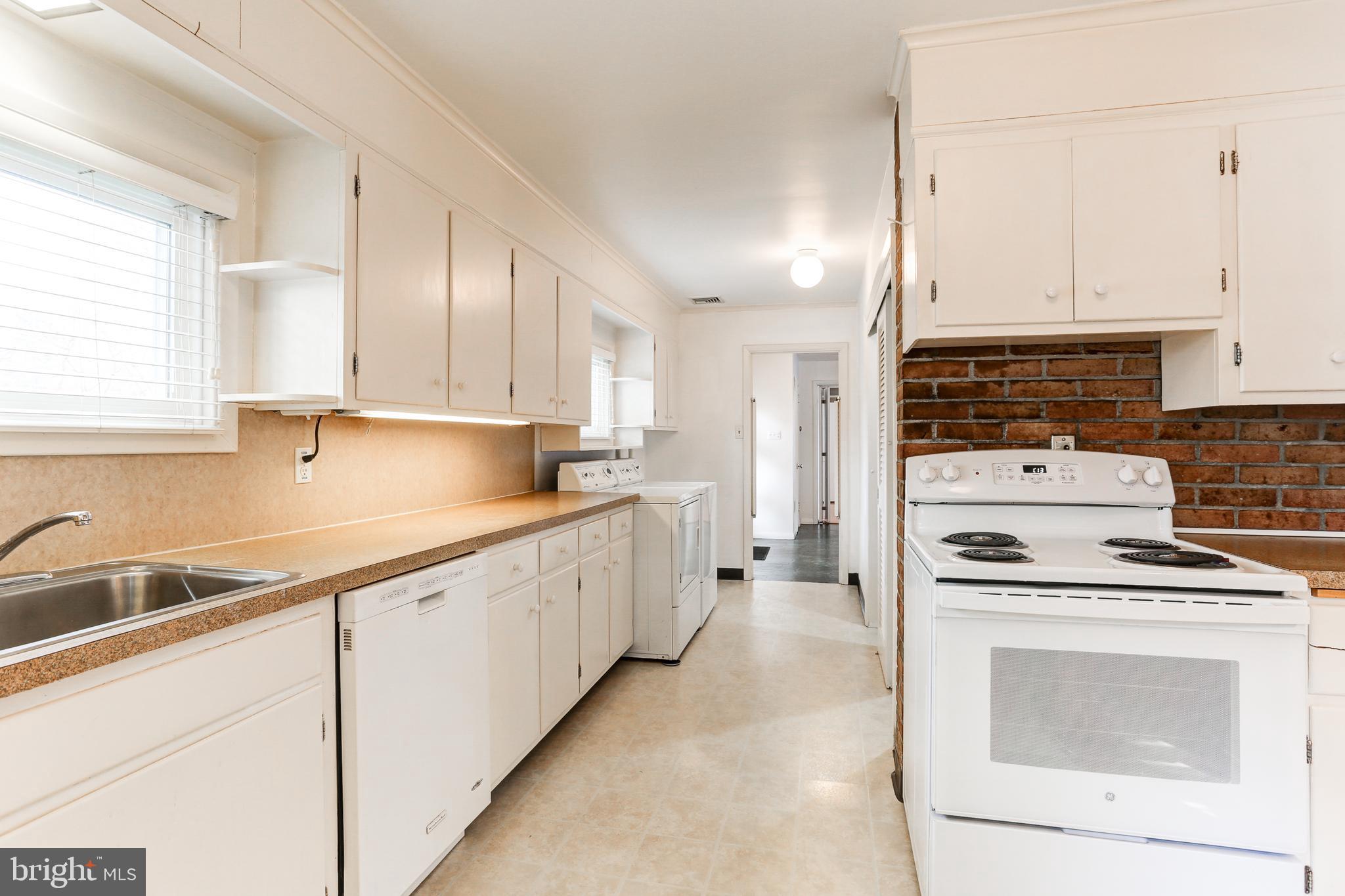 BLOOMINGDALE - Residential