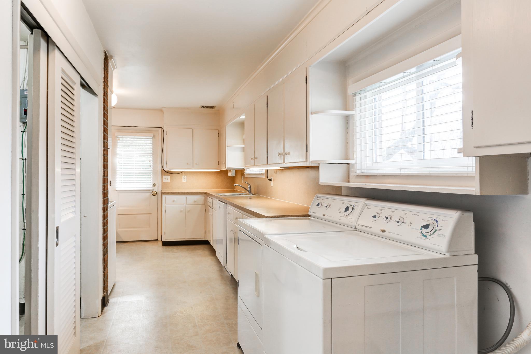 BLOOMINGDALE - Residential