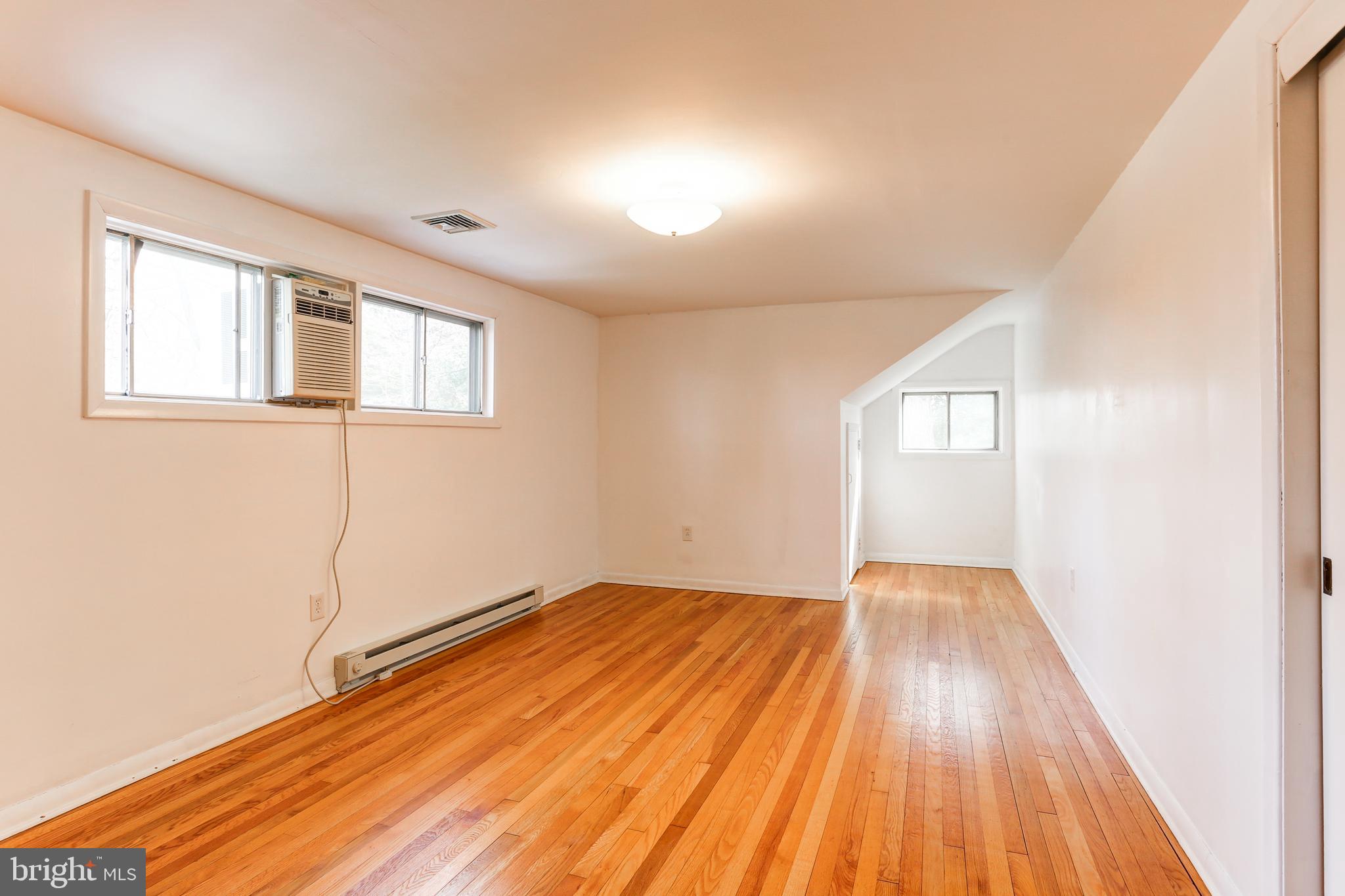 BLOOMINGDALE - Residential