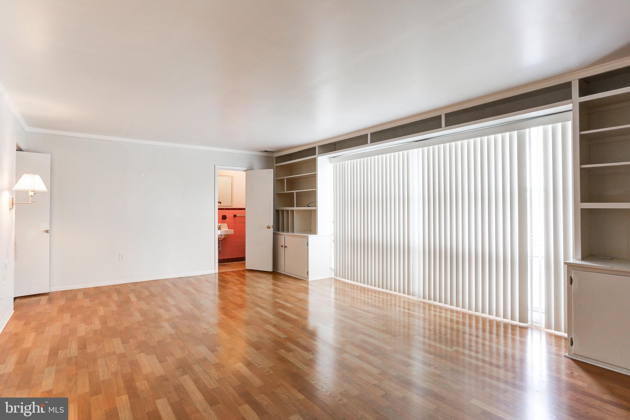 BLOOMINGDALE - Residential