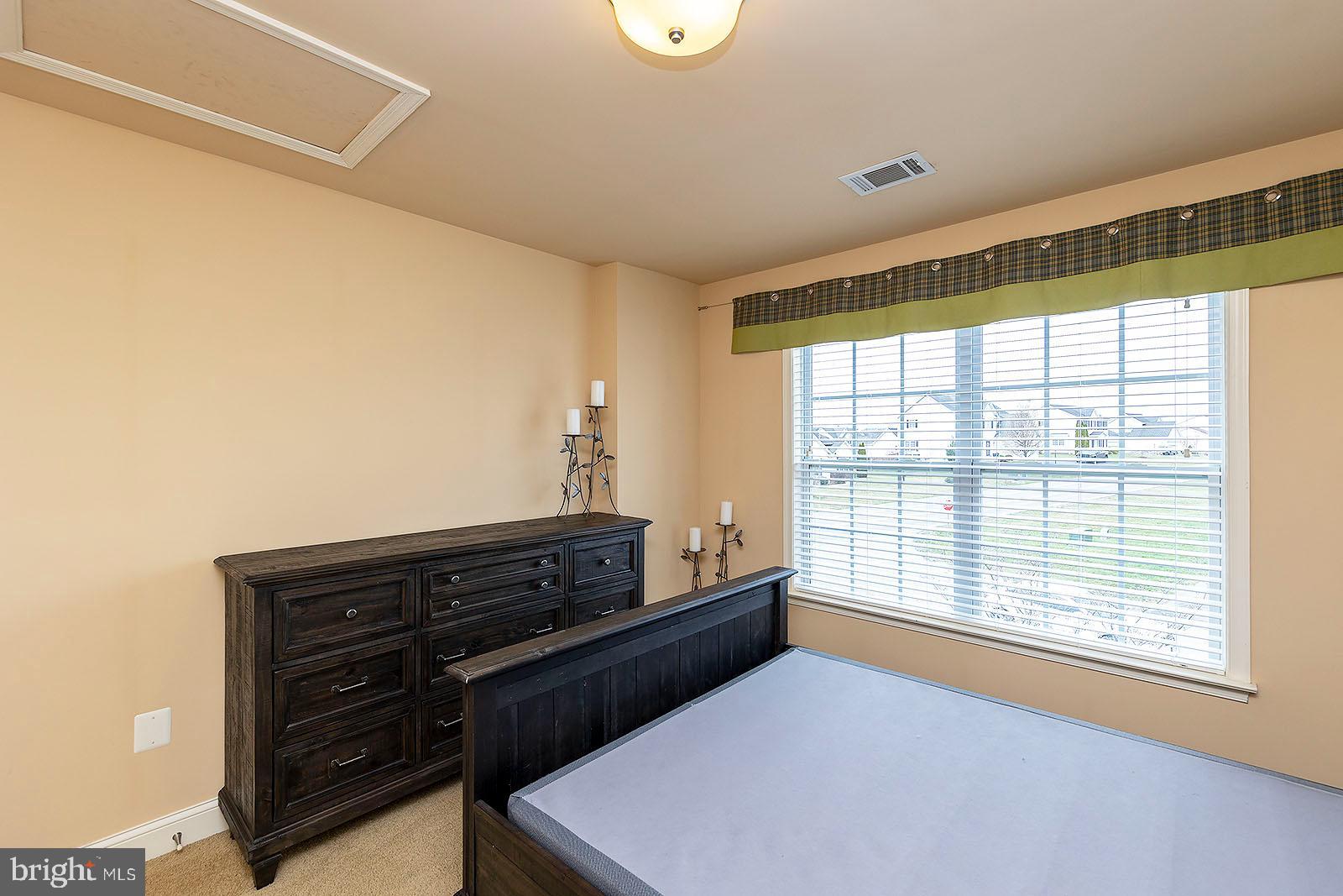 HAMMONDS MILL - Residential