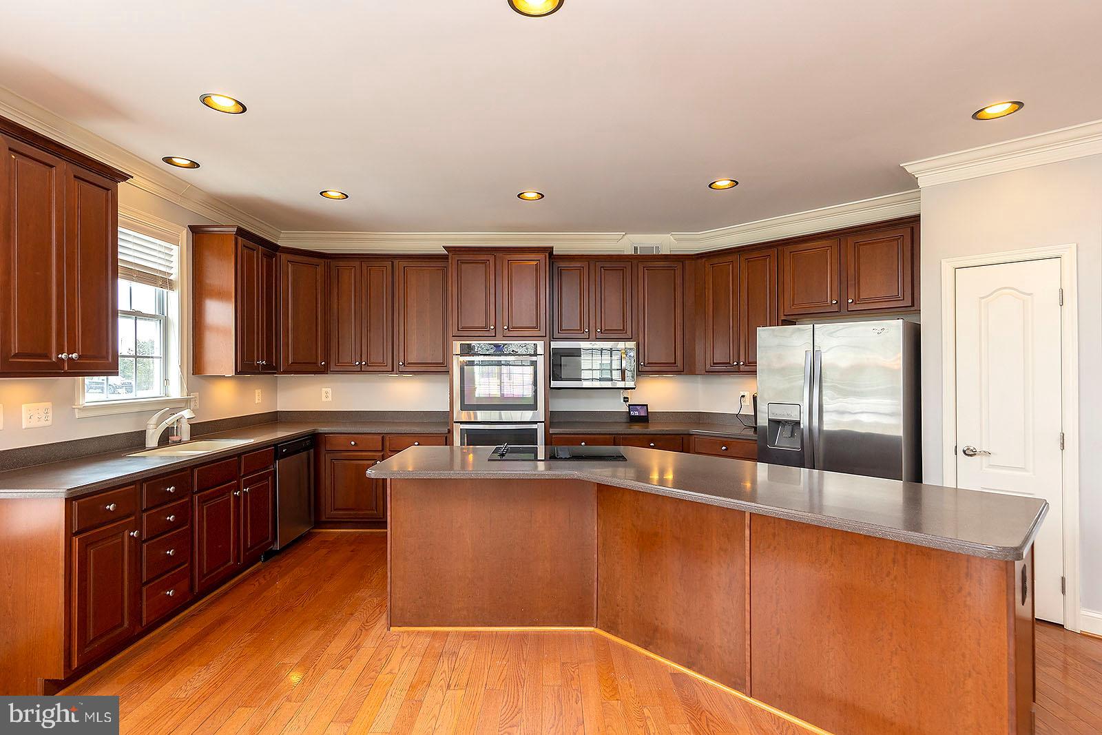 HAMMONDS MILL - Residential