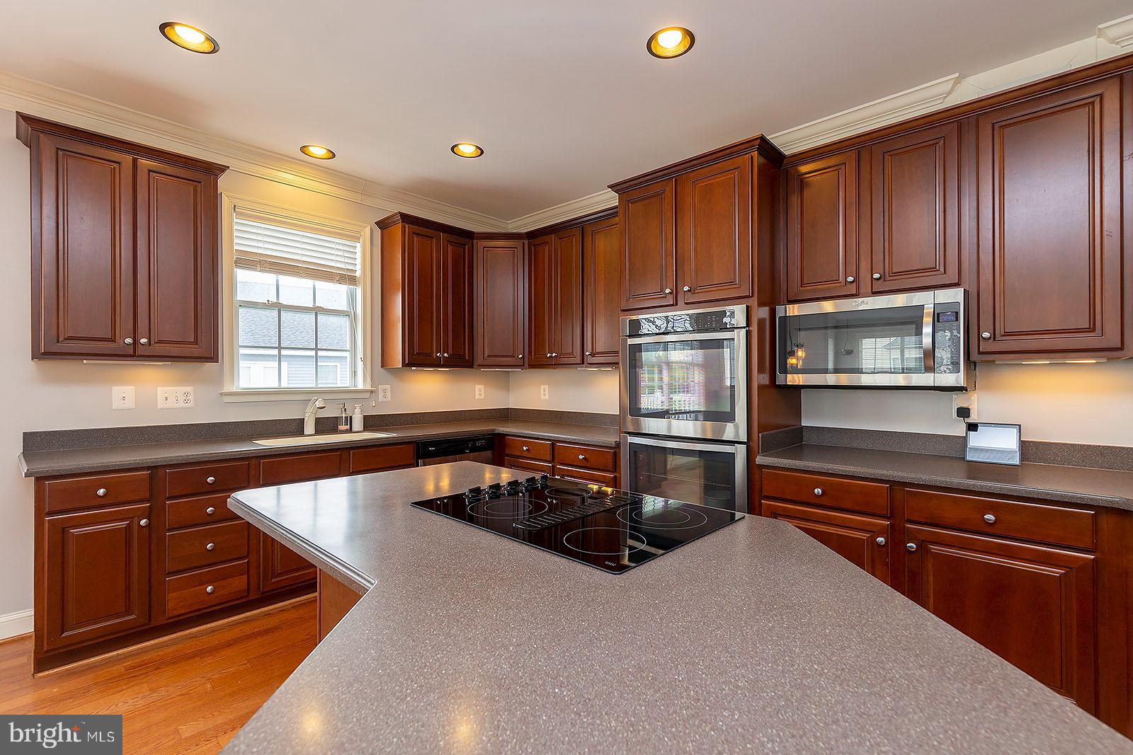 HAMMONDS MILL - Residential