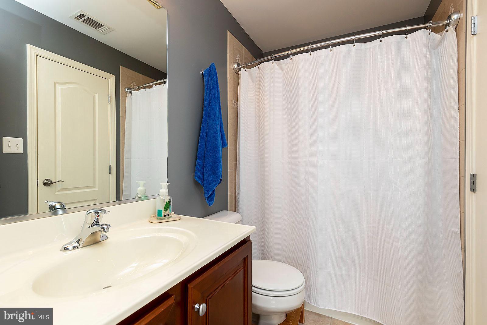 HAMMONDS MILL - Residential