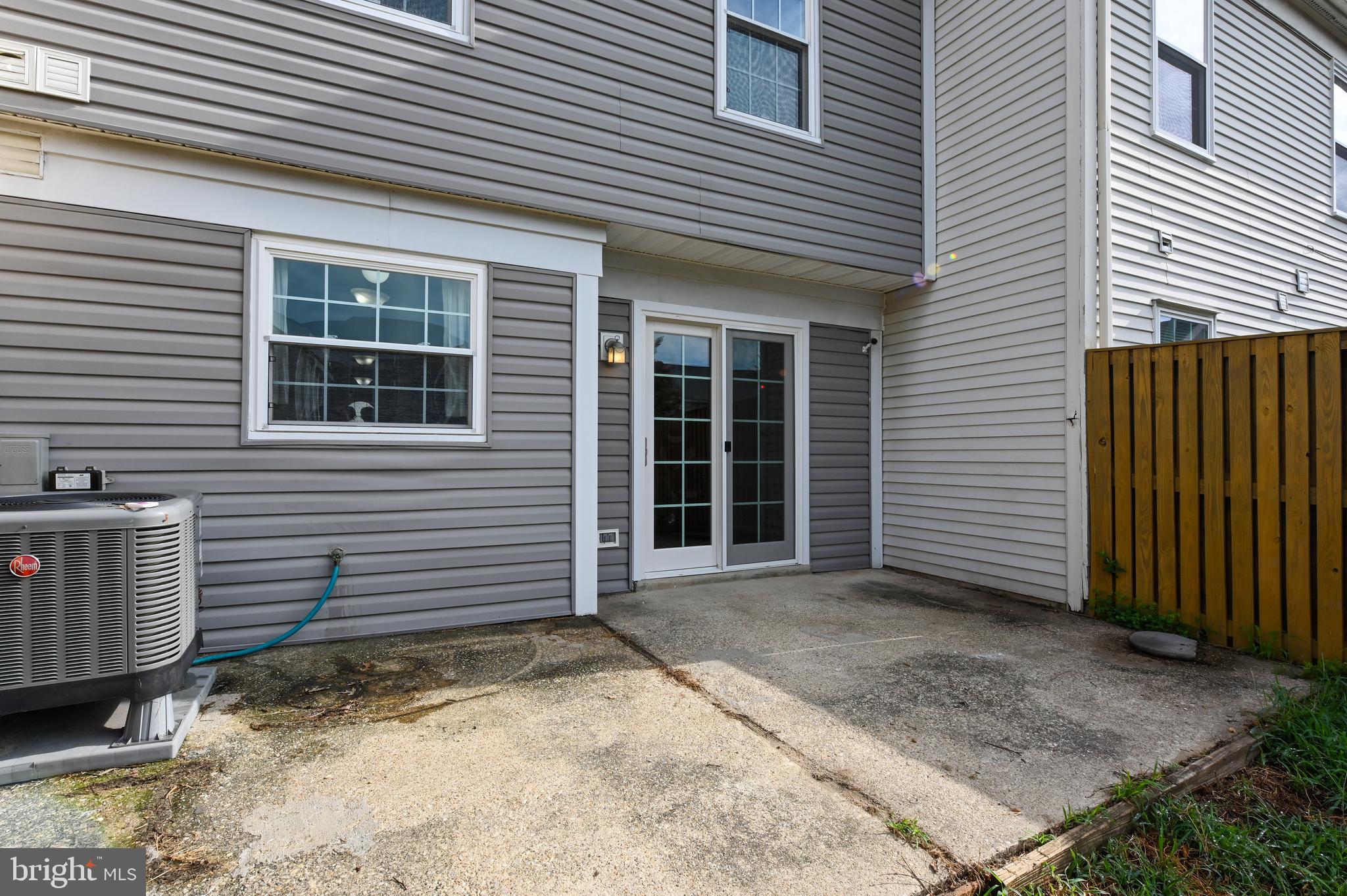 CLOVERLEAF TOWNHOUSES - Residential