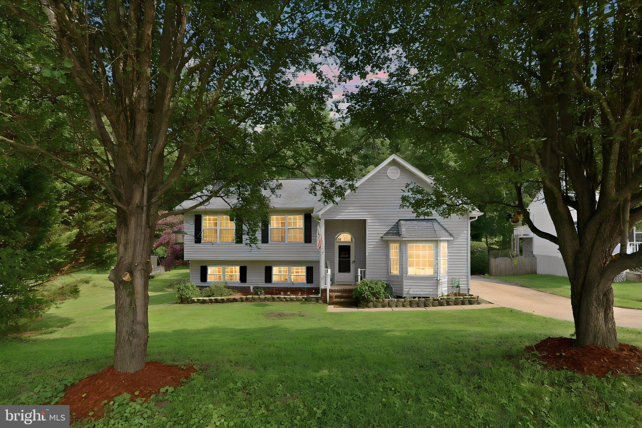 7422 Laura Lane