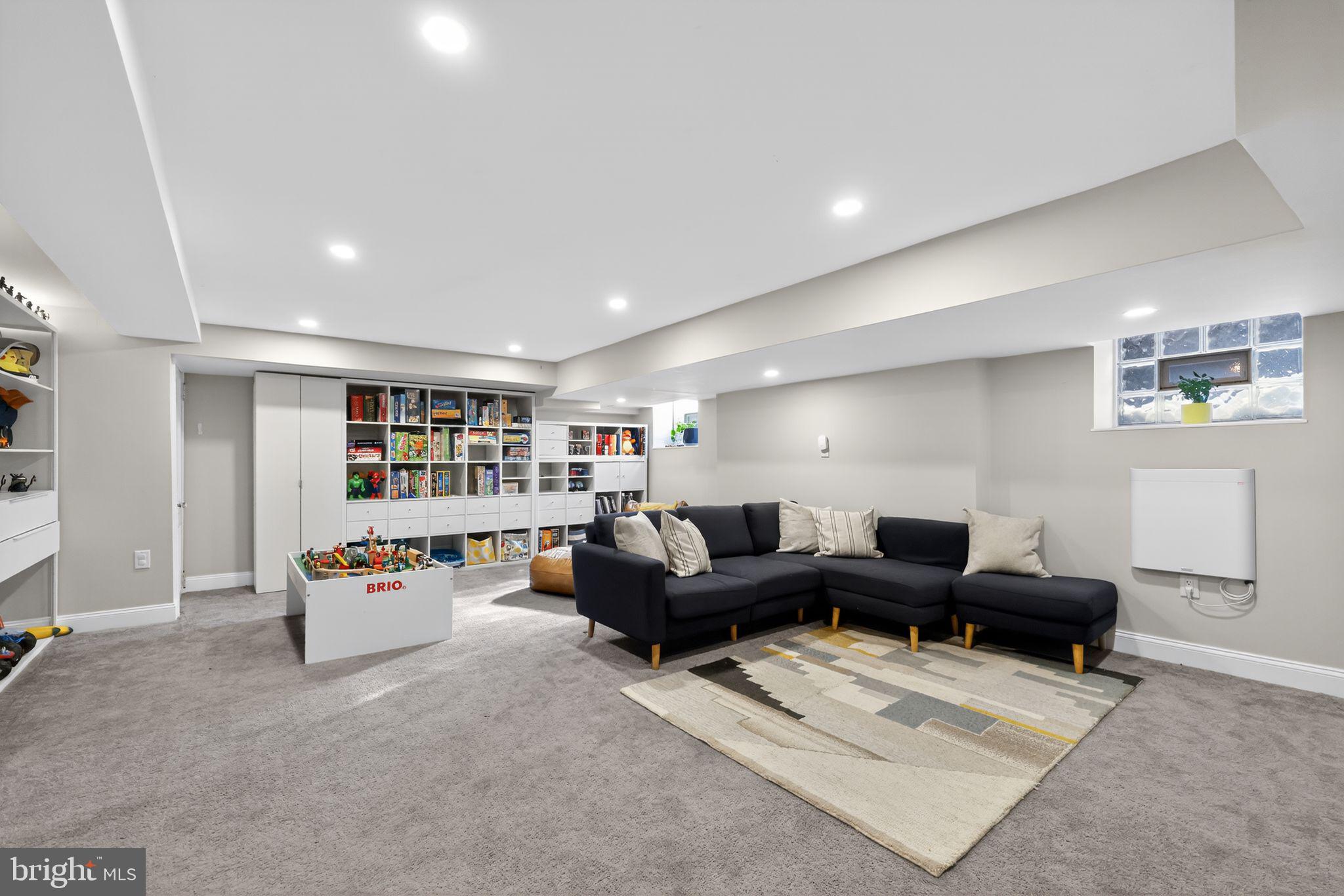 MT AIRY (WEST) - Residential