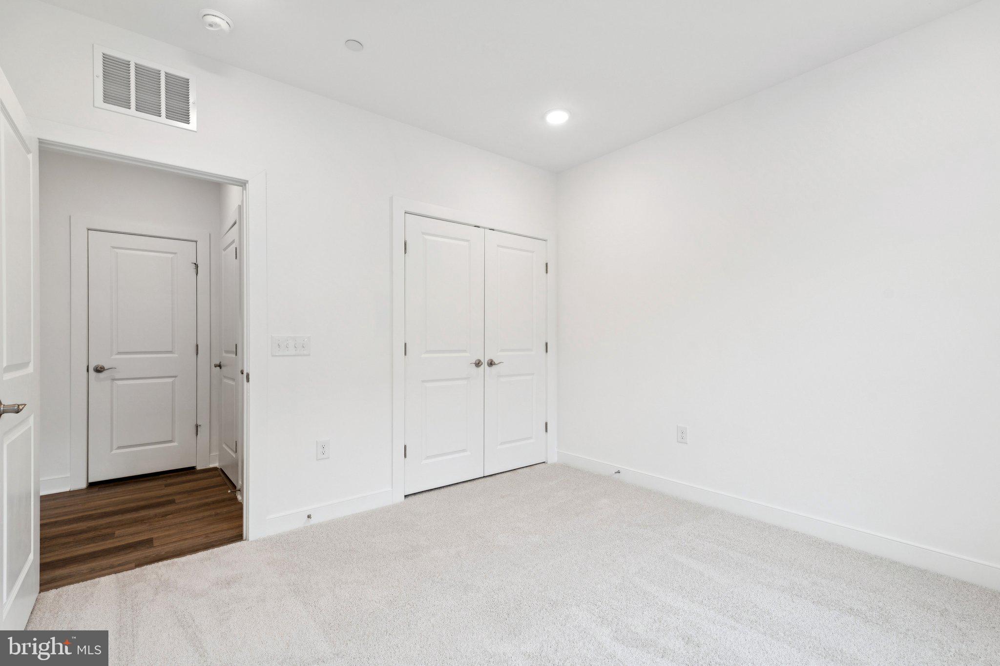 WAXPOOL CROSSING - Residential Lease