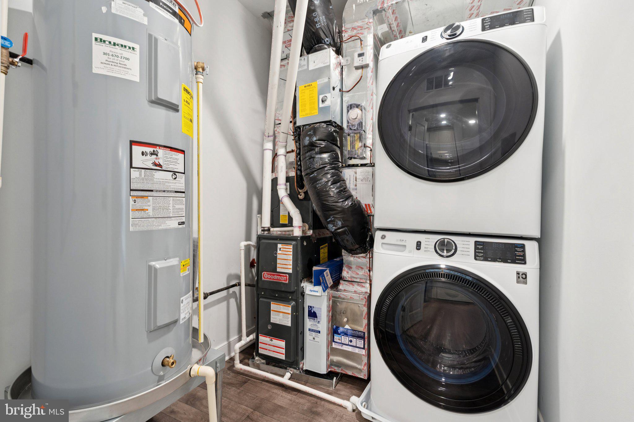 WAXPOOL CROSSING - Residential Lease