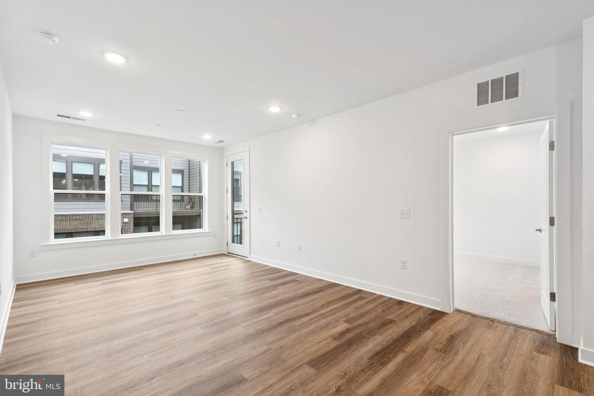 WAXPOOL CROSSING - Residential Lease