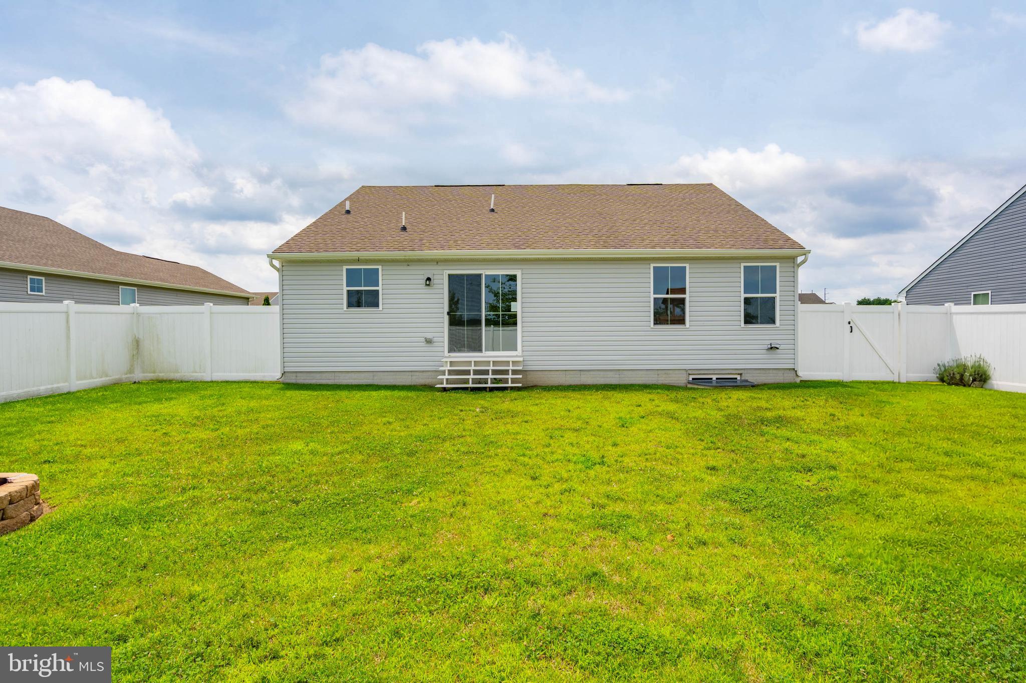28493 HAWTHORNE TRAIL