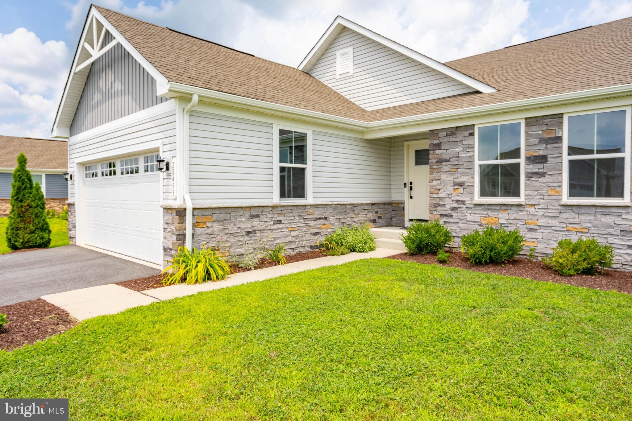 28493 HAWTHORNE TRAIL