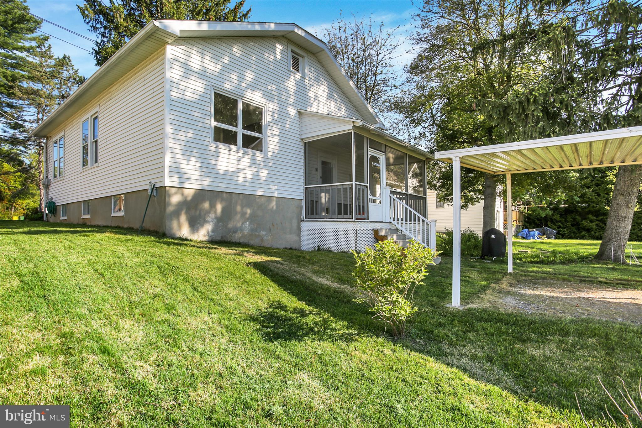 NEW CUMBERLAND BOROUGH - Residential