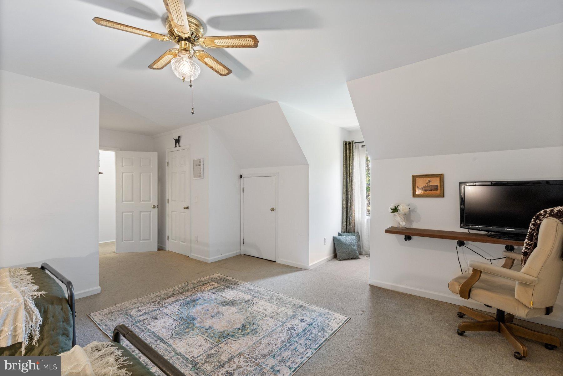 DEEP HARBOR FARM - Residential