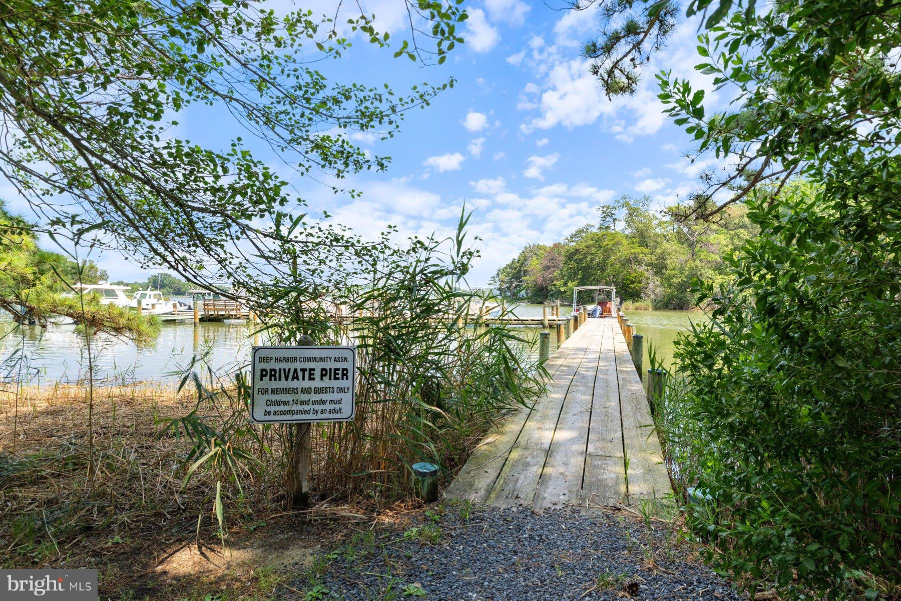 DEEP HARBOR FARM - Residential