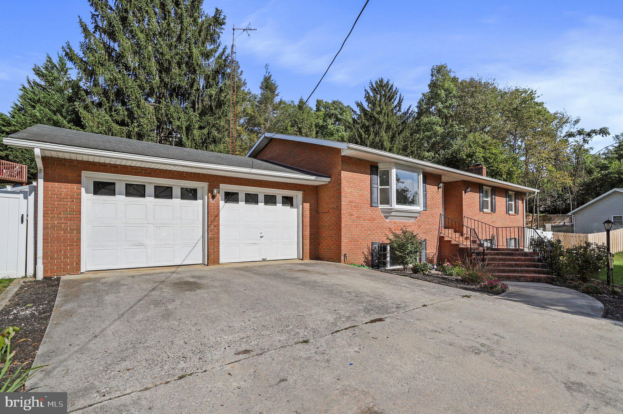 PIKE VIEW ACRES - Residential