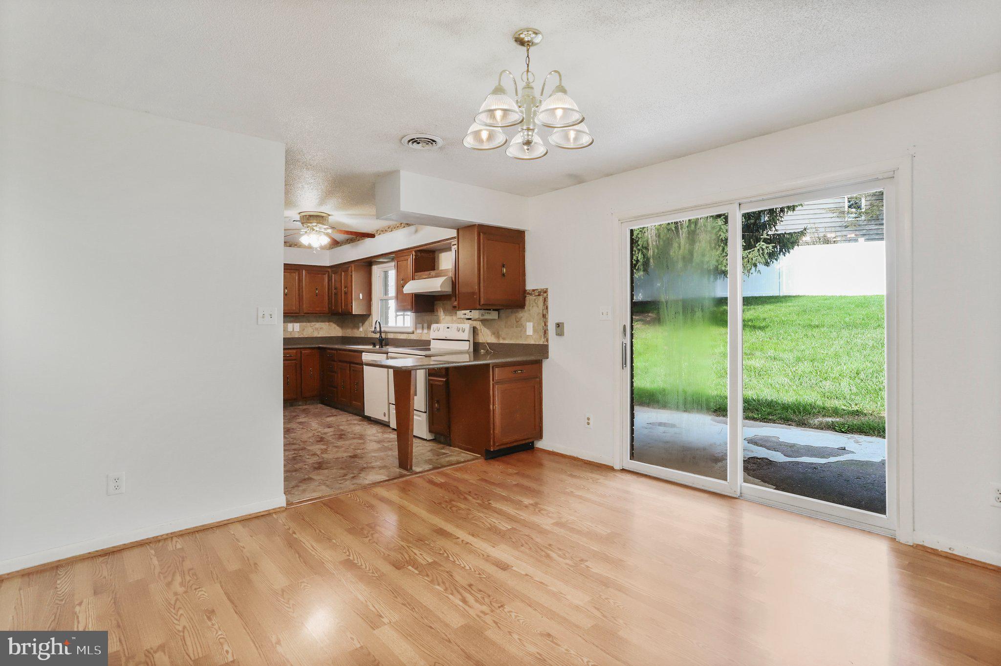 PIKE VIEW ACRES - Residential