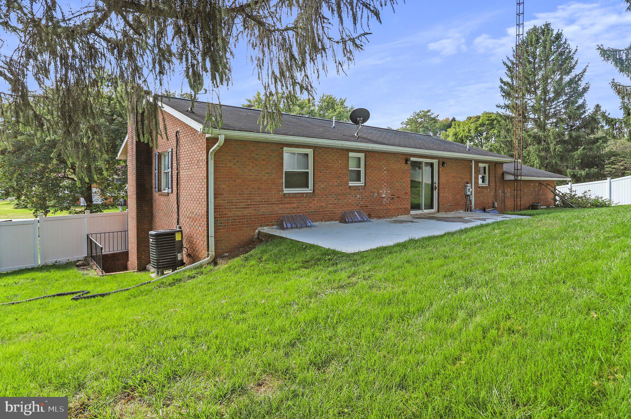 PIKE VIEW ACRES - Residential