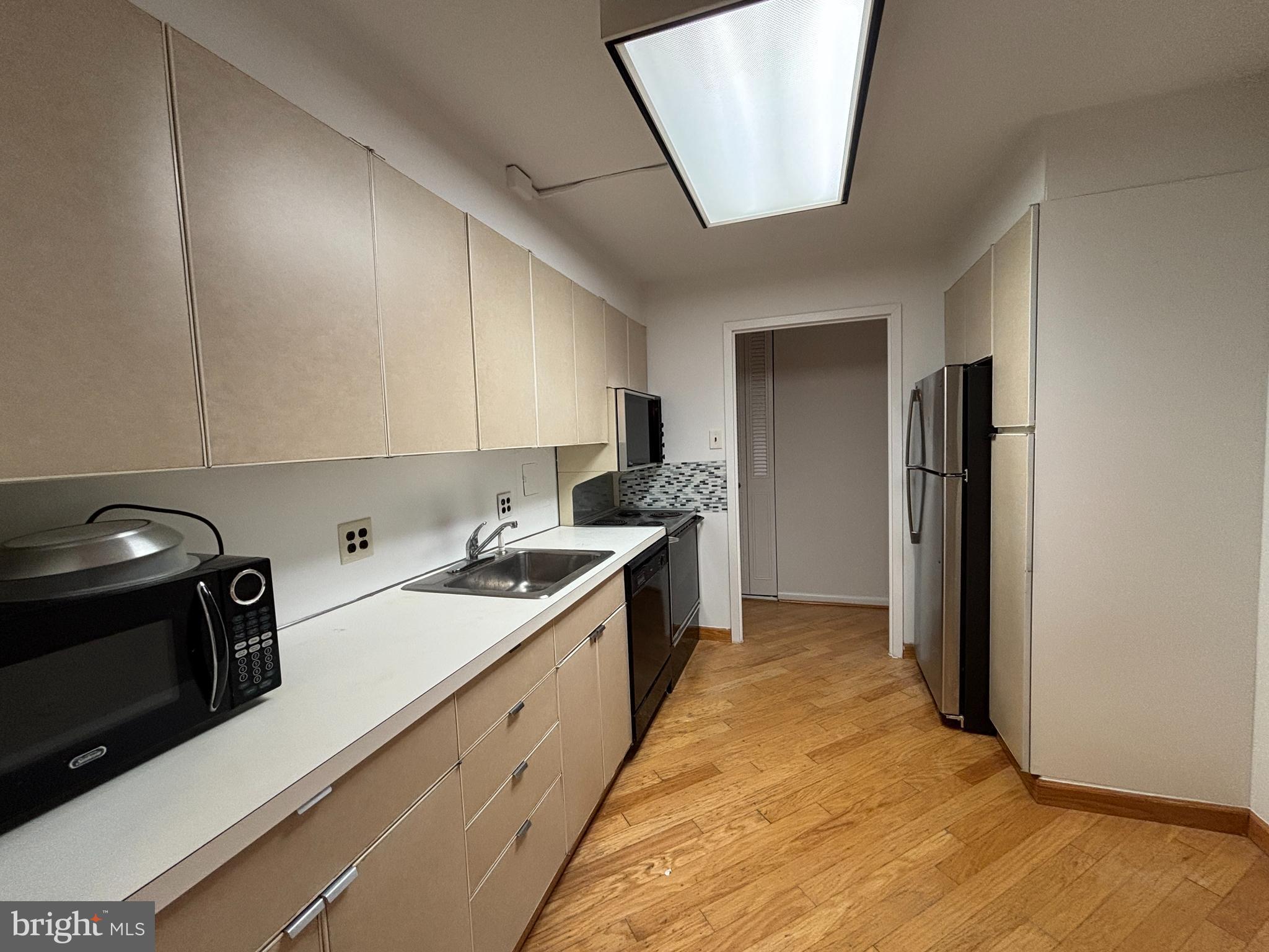 GREEN HILL - Residential