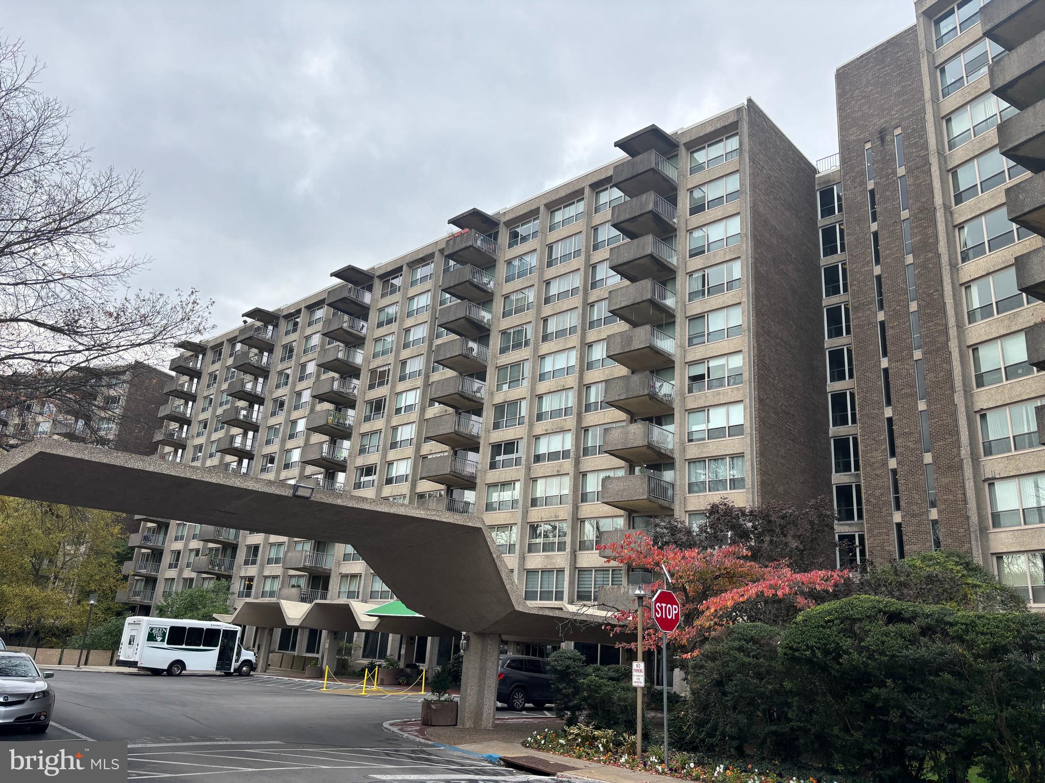 GREEN HILL - Residential