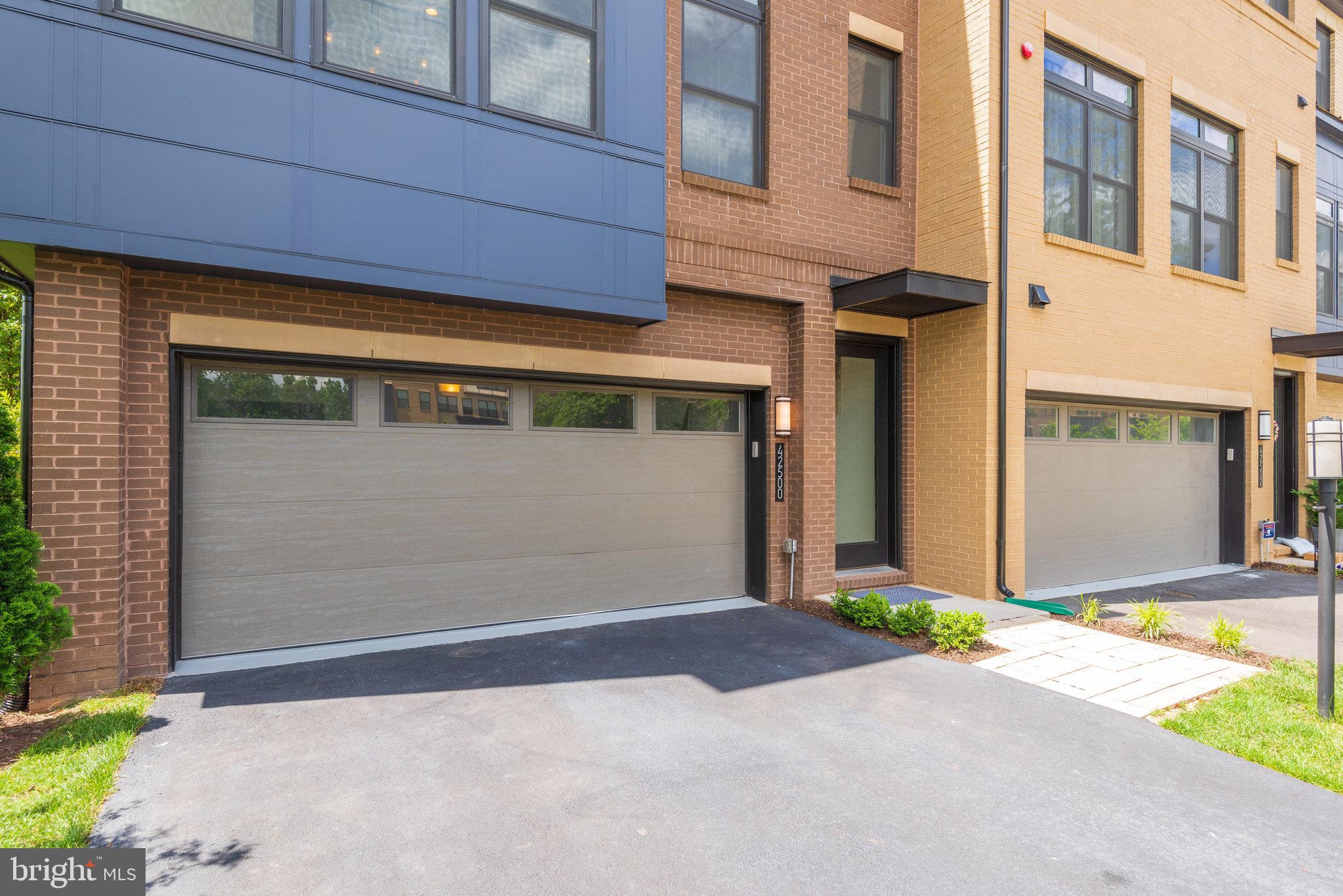 BRAMBLETON AT EMERALD RIDGE - Residential Lease