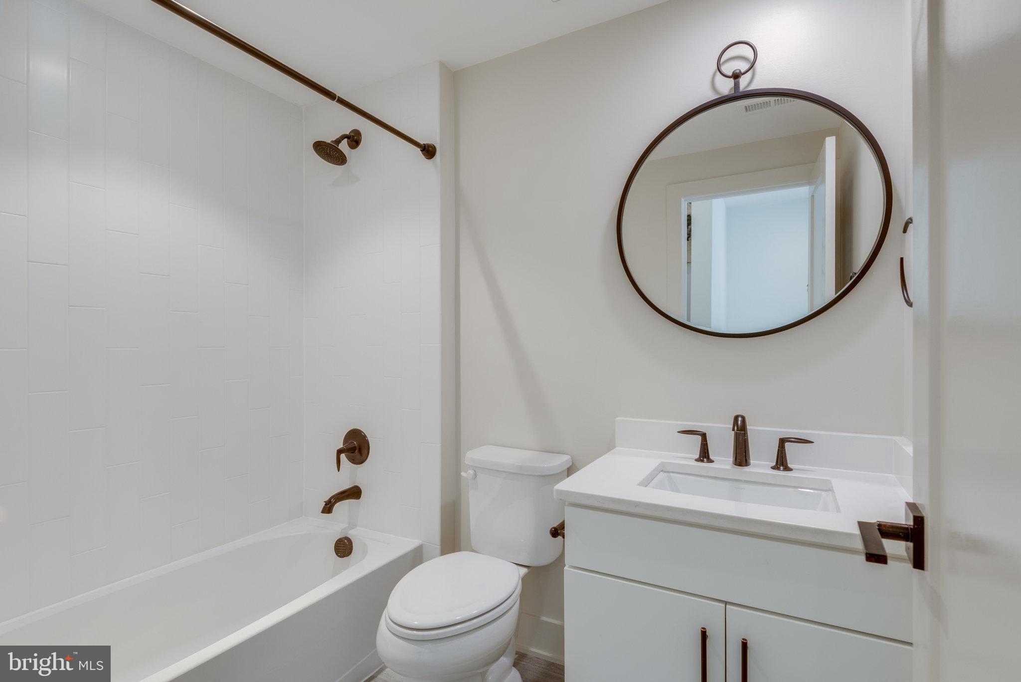 BRAMBLETON AT EMERALD RIDGE - Residential Lease