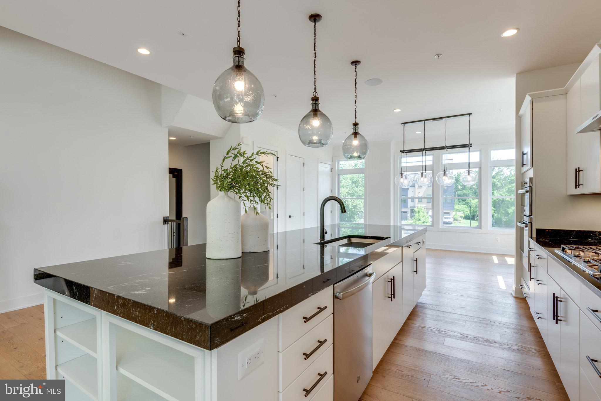 BRAMBLETON AT EMERALD RIDGE - Residential Lease