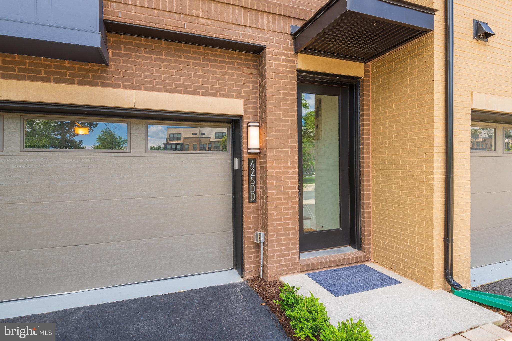 BRAMBLETON AT EMERALD RIDGE - Residential Lease