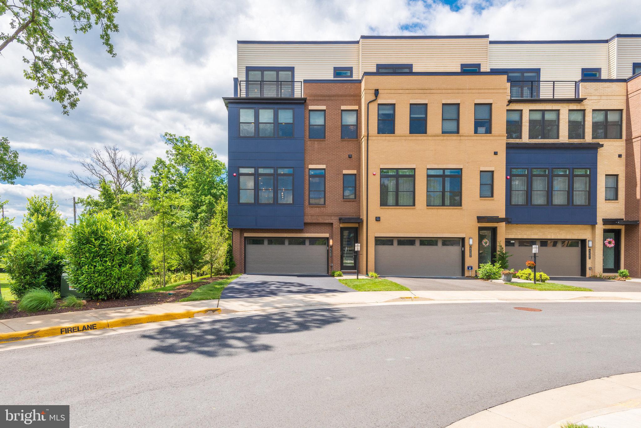 BRAMBLETON AT EMERALD RIDGE - Residential Lease