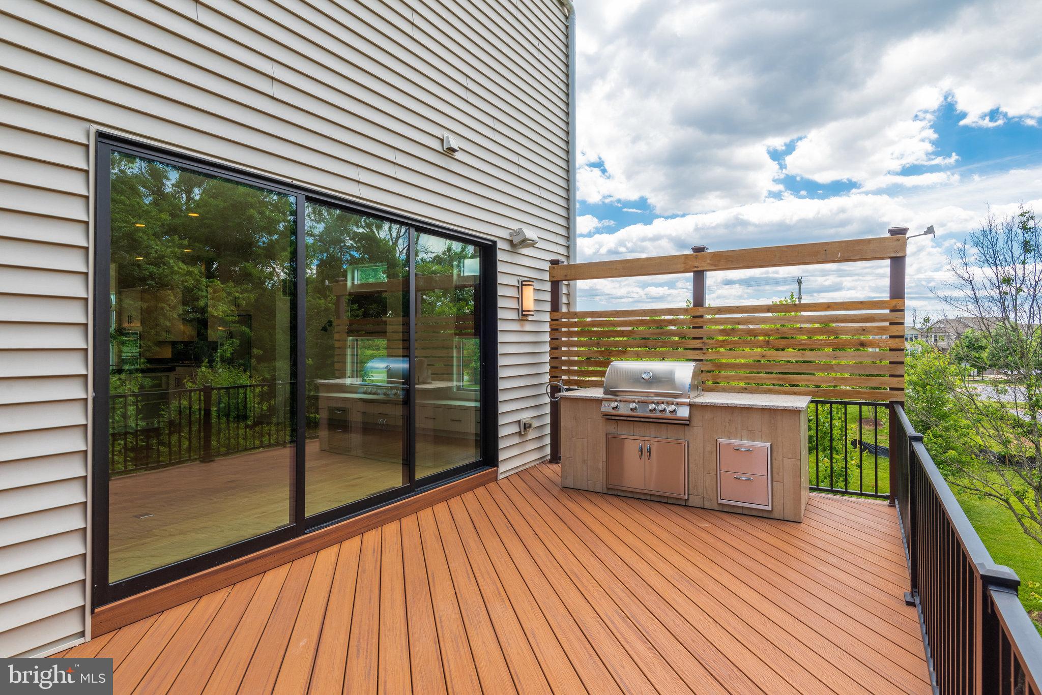 BRAMBLETON AT EMERALD RIDGE - Residential Lease