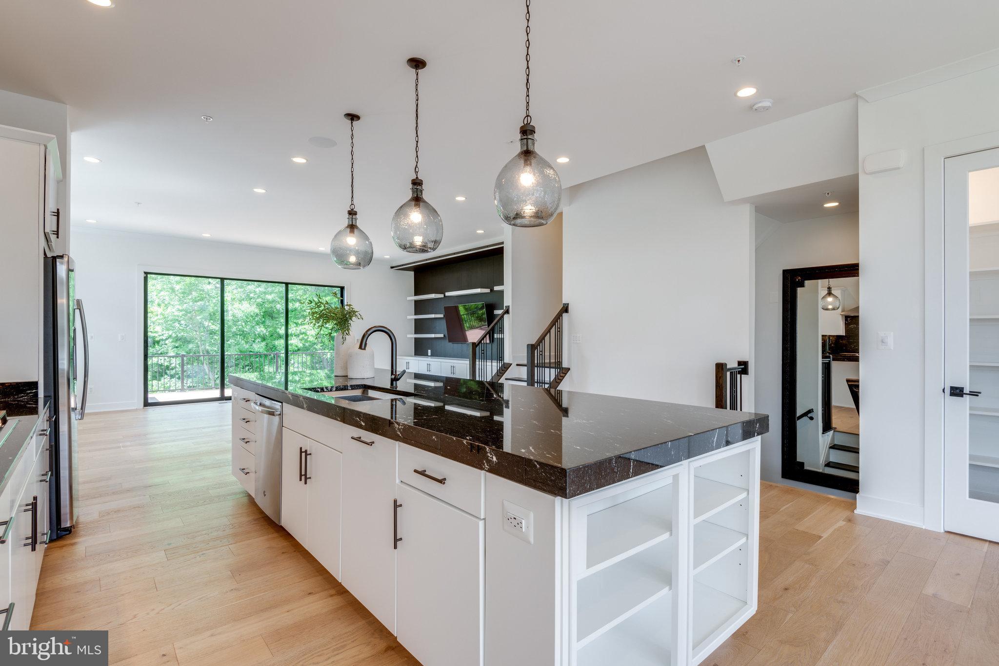 BRAMBLETON AT EMERALD RIDGE - Residential Lease