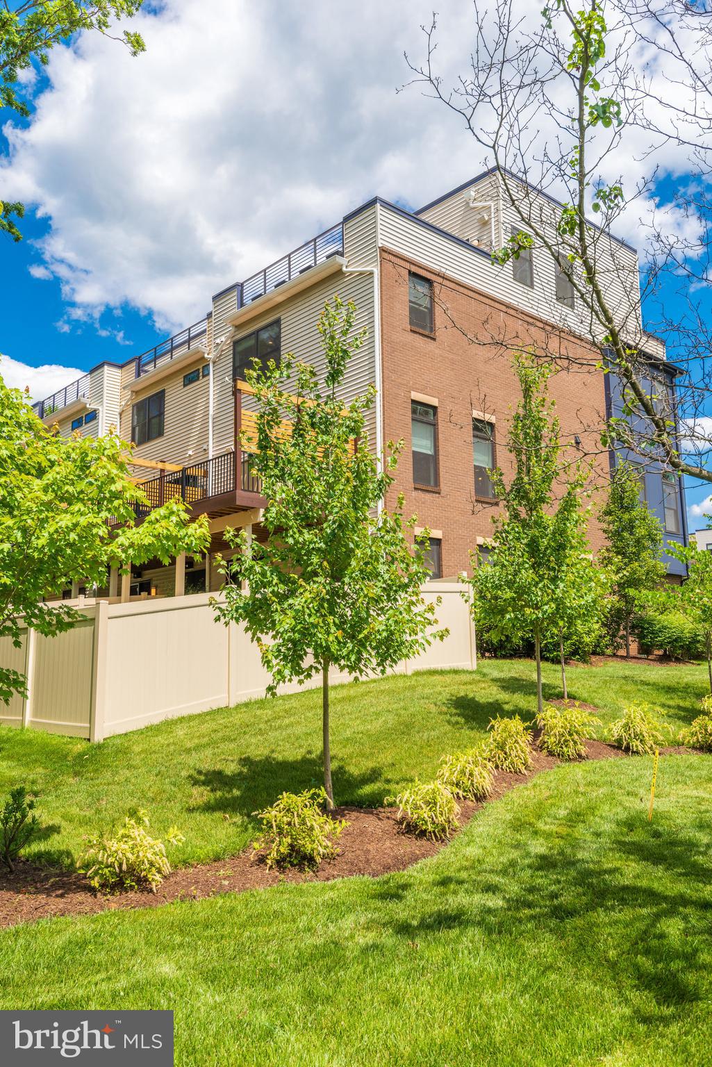 BRAMBLETON AT EMERALD RIDGE - Residential Lease